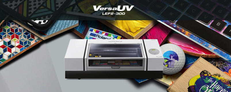 Roland DG  Gelişmiş, Çok Yönlü ve Verimli Özelleştirme için  VersaUV LEF2-300 Tezgah Üstü UV Flatbed Yazıcıyı Piyasaya Sunuyor